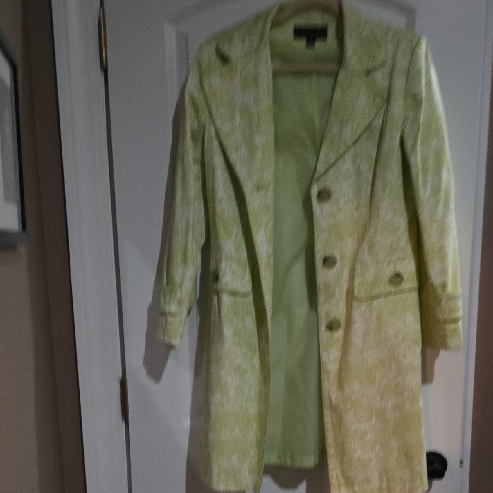Gallery Lime Green Women's Long Blazer